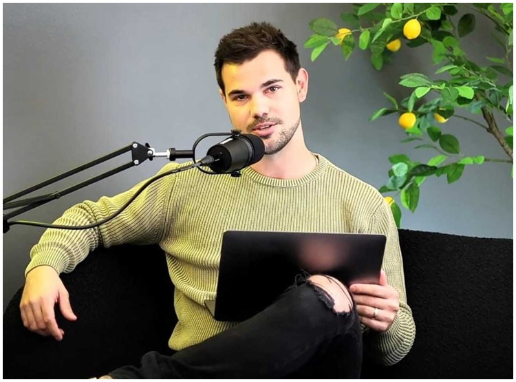 Cơn ác mộng khi có cơ bụng 8 múi hoàn hảo của "người sói" Taylor Lautner - 1