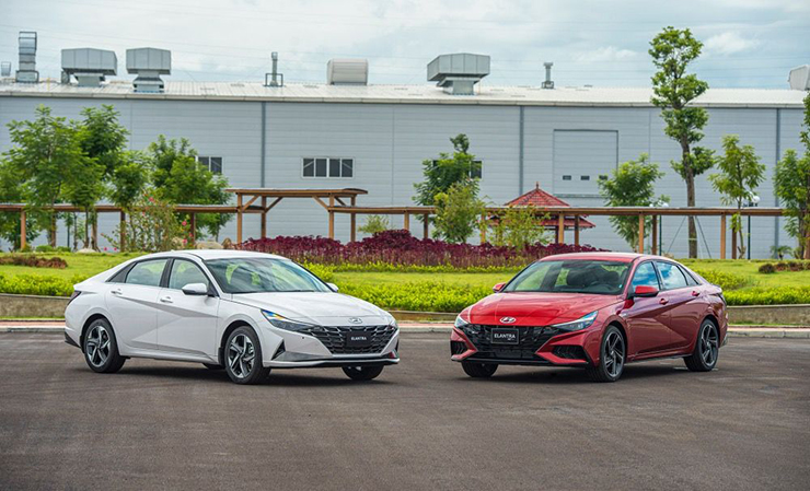Hyundai Elantra 2023 tại Việt Nam vừa mở bán đã bị triệu hồi - 1