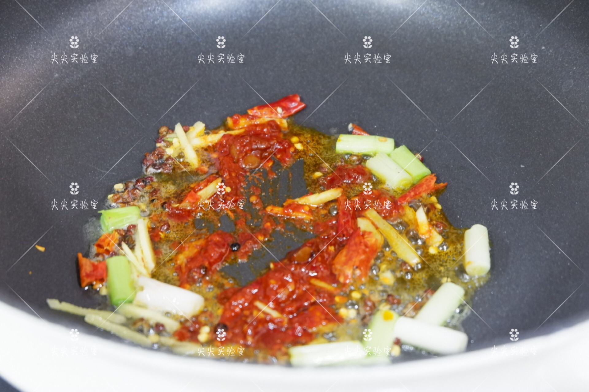 Thứ rẻ như cho của con vịt có lượng sắt và protein cực cao - 5