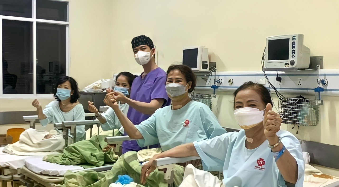 Bác sĩ Lê Lý Trọng Hưng - Chàng bác sĩ với con đường gìn giữ tuyến giáp cho mọi người - 3