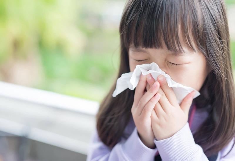 Trời trở lạnh đột ngột, bé sụt sịt hoài! phải làm sao? - 1