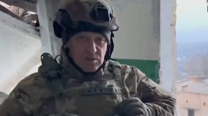 Lực lượng Wagner tuyên bố chỉ còn cách tòa nhà chính quyền Bakhmut khoảng 1,2km - 1