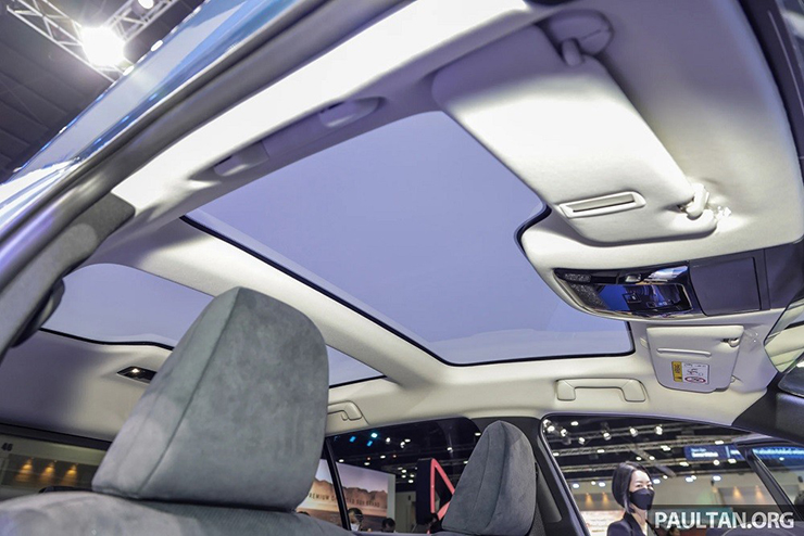 Lexus RZ 2023 chính thức mở bán, xe điện giá từ 2,6 tỷ đồng - 10