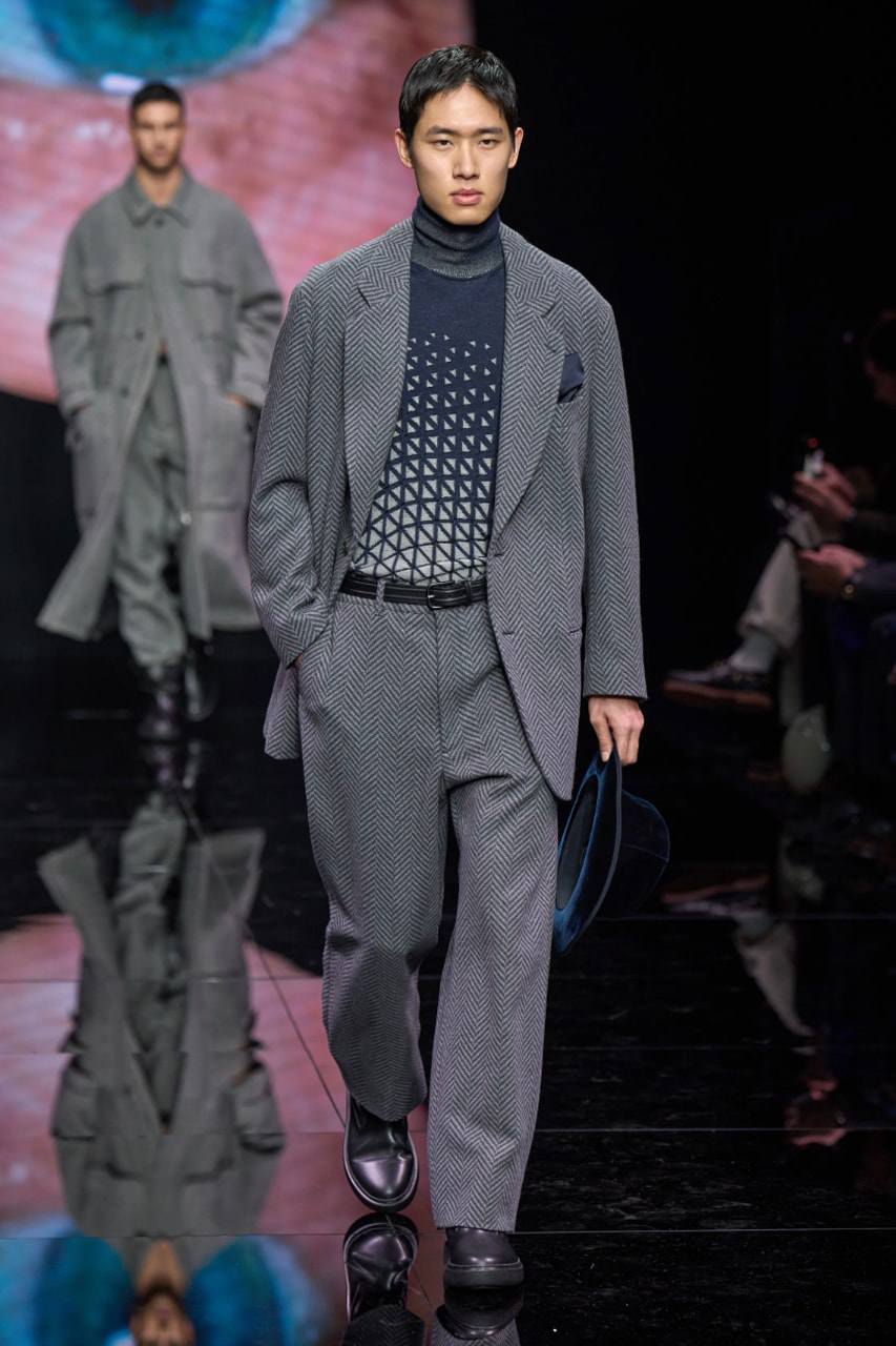 Giorgio Armani Thu Đông tinh xảo với "The Look" - 2