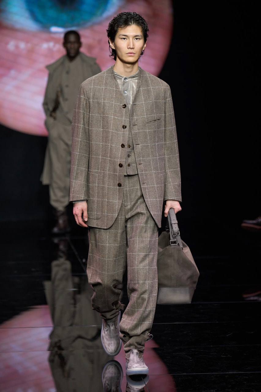 Giorgio Armani Thu Đông tinh xảo với "The Look" - 14