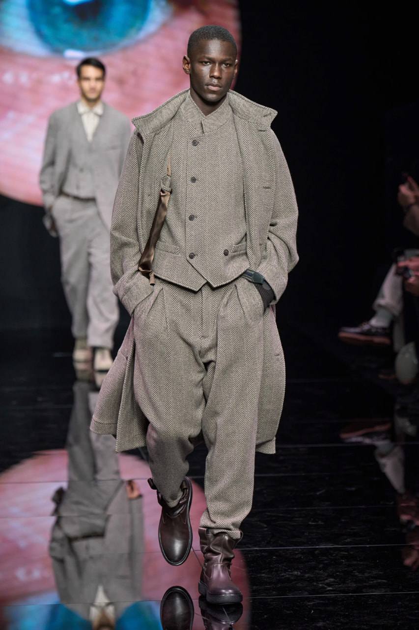 Giorgio Armani Thu Đông tinh xảo với "The Look" - 13