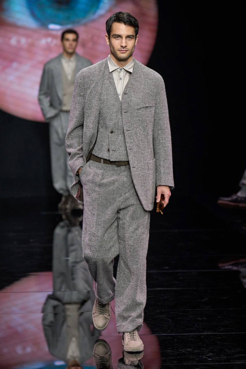 Giorgio Armani Thu Đông tinh xảo với "The Look" - 12