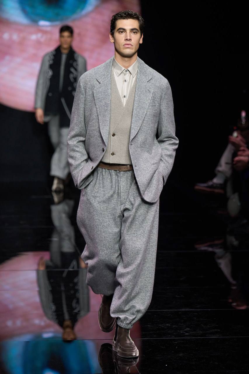 Giorgio Armani Thu Đông tinh xảo với "The Look" - 11