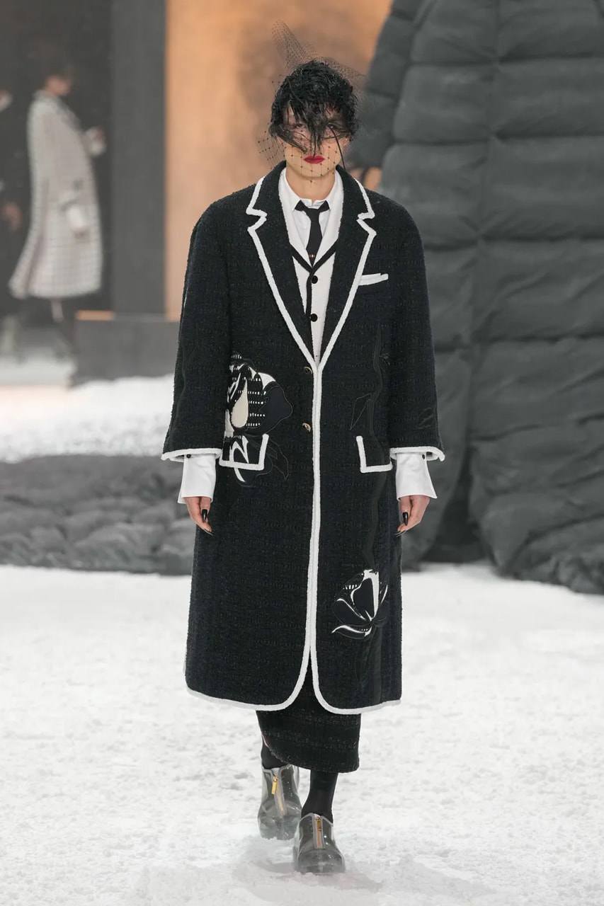 Thom Browne mang vẻ đẹp u ám, tinh tế cho mùa mốt 2024 - 6