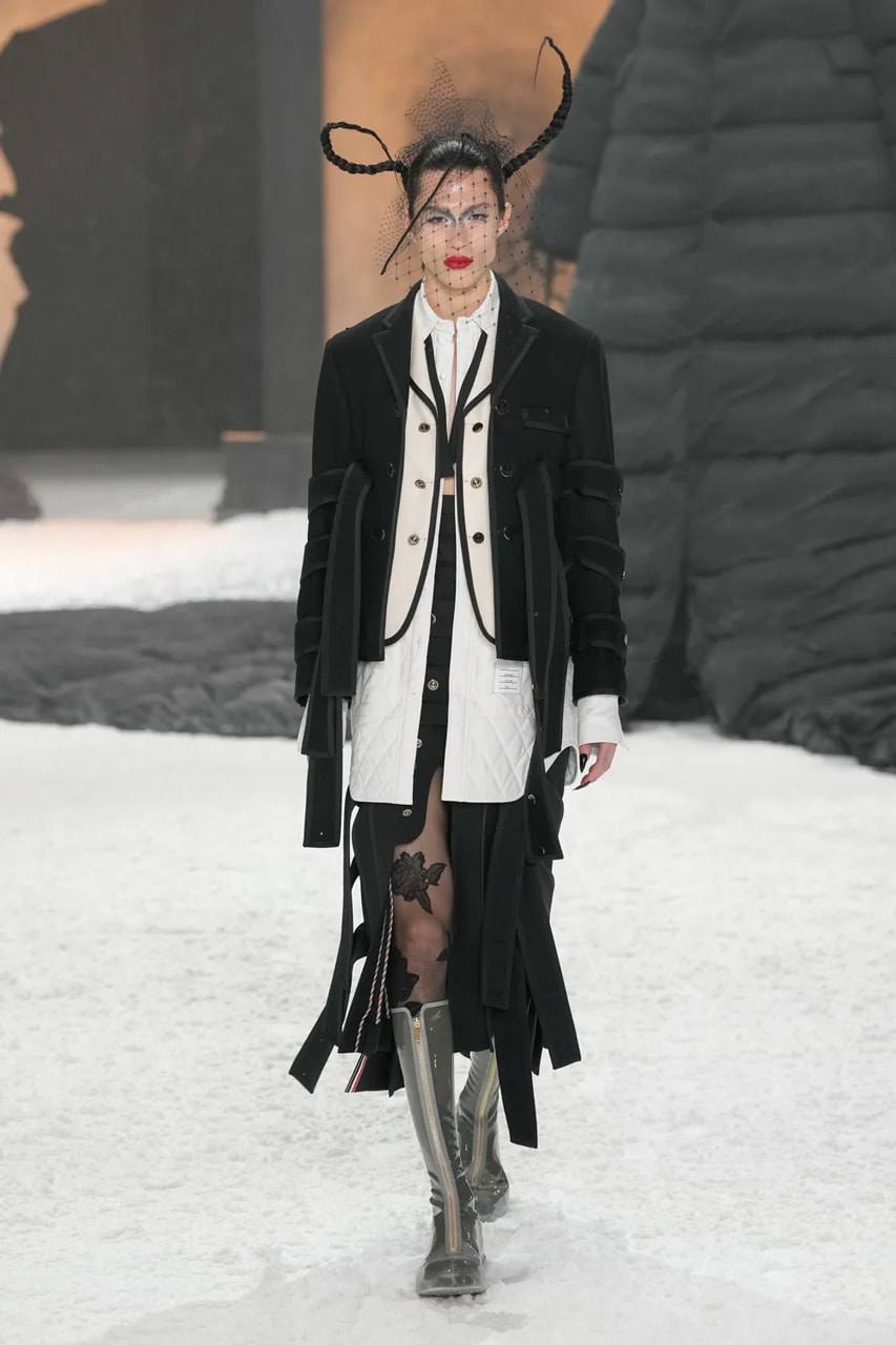 Thom Browne mang vẻ đẹp u ám, tinh tế cho mùa mốt 2024 - 11