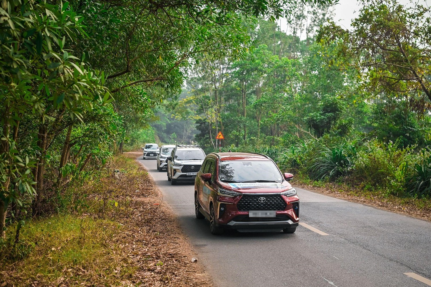 Dân chạy xe dịch vụ: “Toyota Veloz Cross chạy 70.000 - 120.000km nhưng chỉ cần thay dầu và đổ xăng” - 1