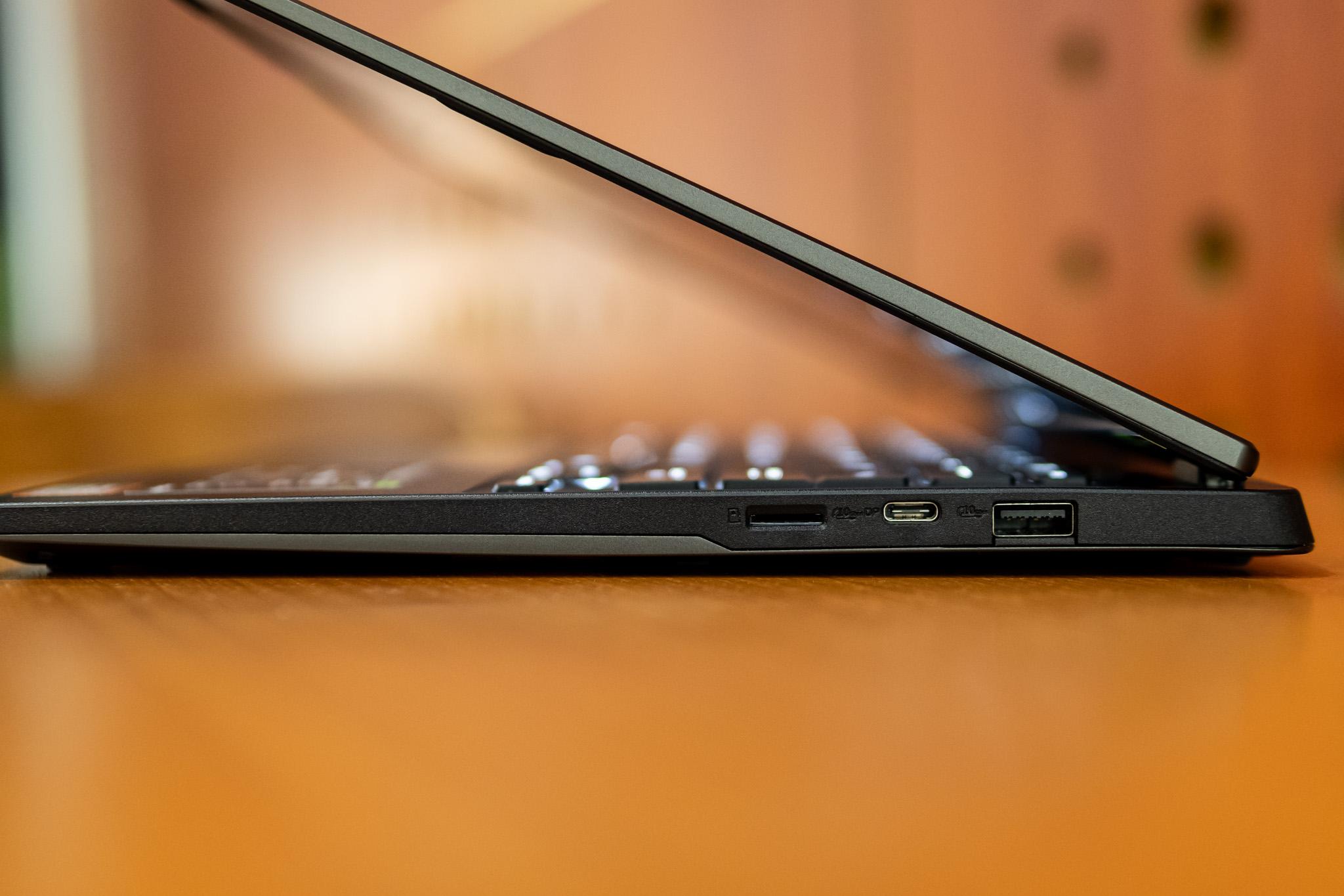 Tổng hợp các dòng laptop AI hàng đầu tại Việt Nam - 4
