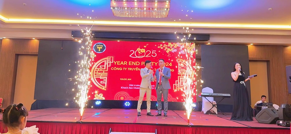 Bùng nổ Year End Party 2024: T-Booking tri ân và vinh danh hành trình đầy dấu ấn - 3