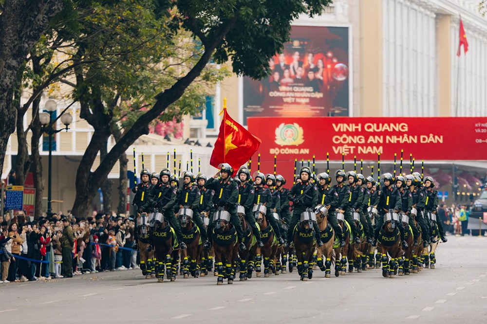 Vietinbank đồng hành cùng chuỗi chương trình "Vinh quang Công an Nhân dân Việt Nam" - 1