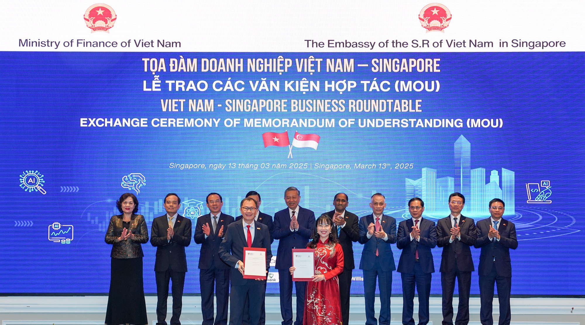 Trường Đại học VinUni và Đại học NTU - Singapore ký kết hợp tác liên minh chiến lược - 1