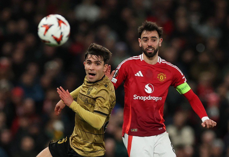 Phá loạt kỷ lục ở Europa League, đội trưởng Bruno Fernandes của Man United giàu cỡ nào? - 1