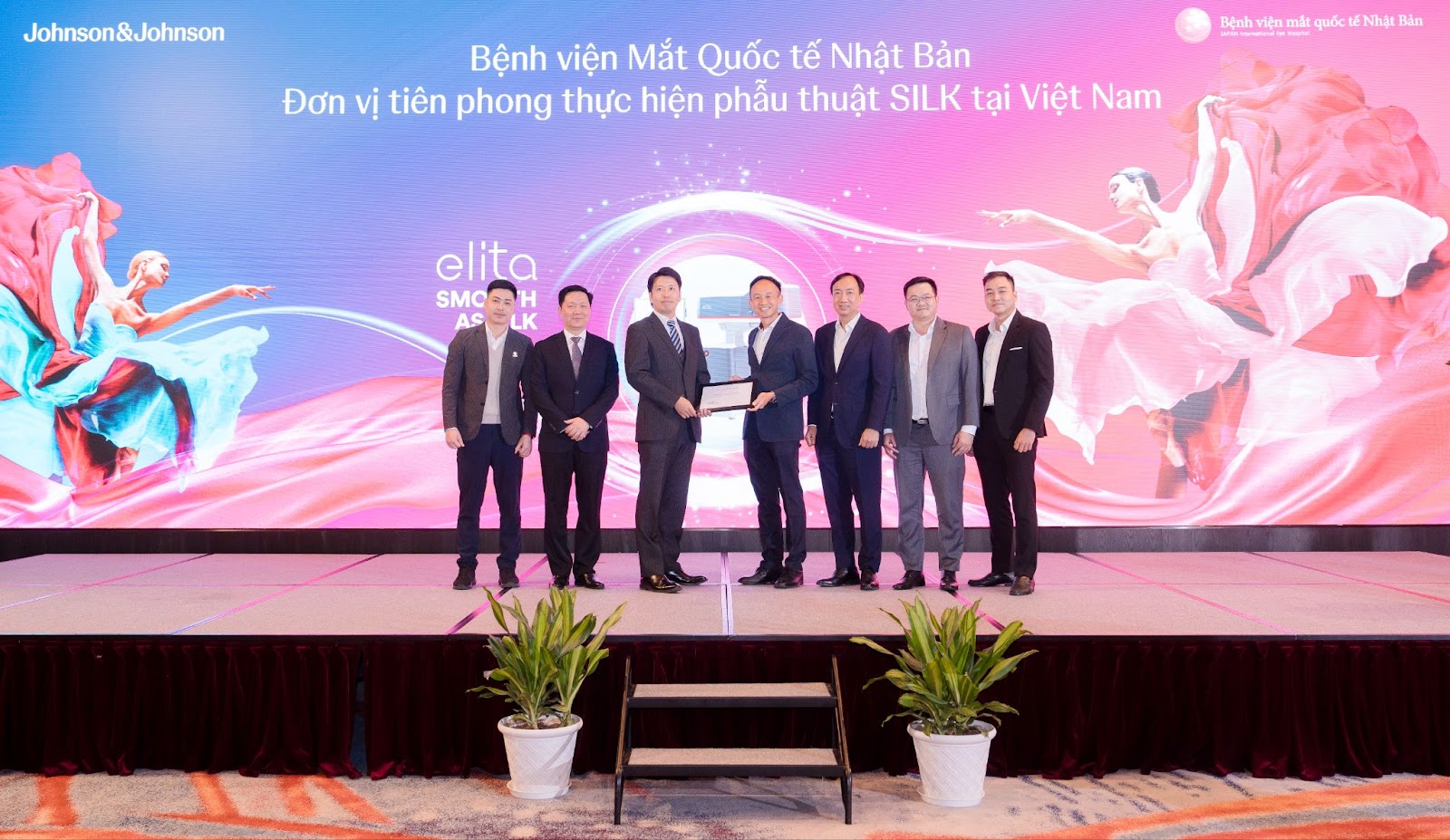 Lý do SILK đang trở thành lựa chọn hàng đầu trong phẫu thuật khúc xạ - 3
