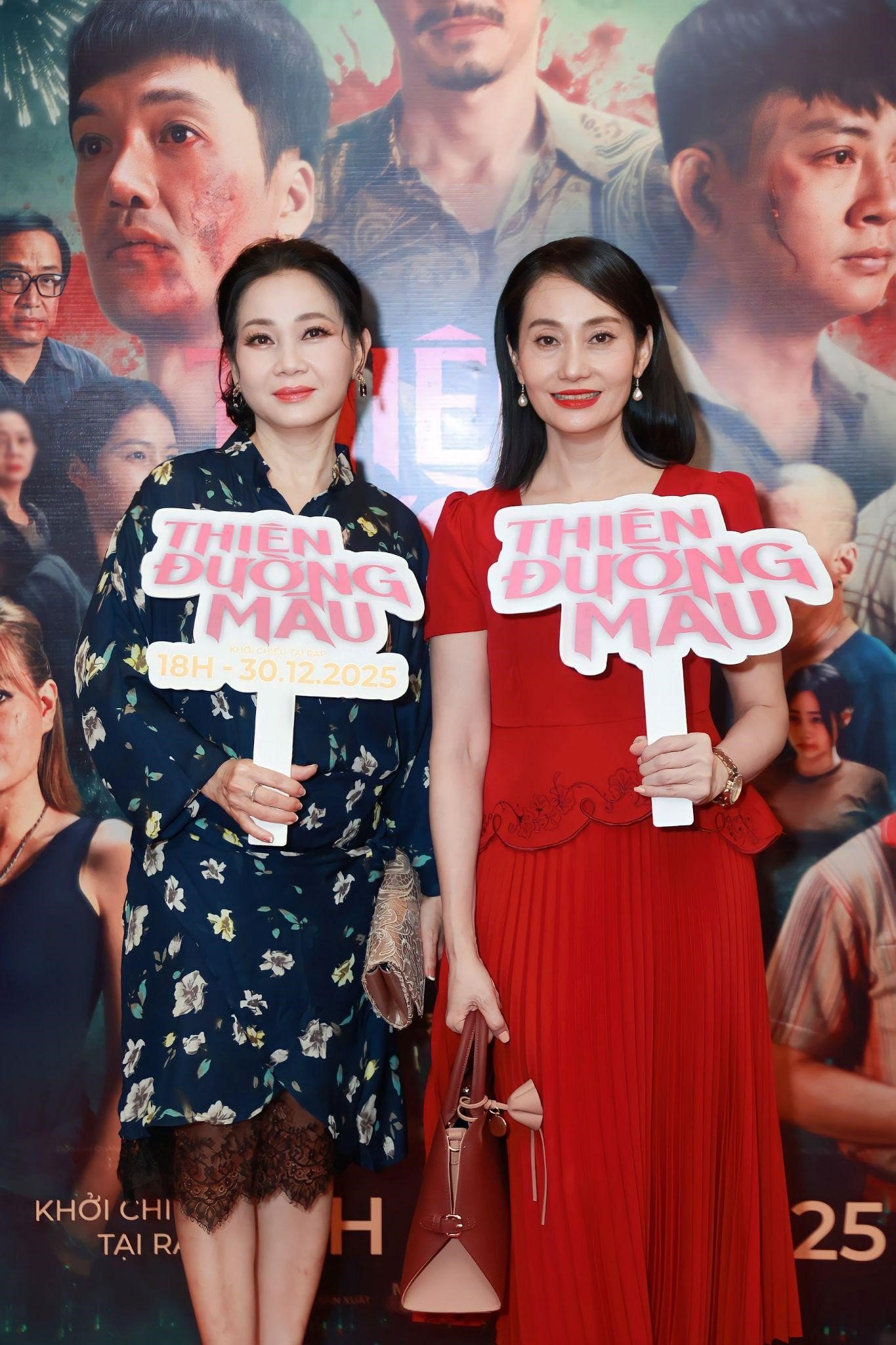 Điểm hot sắm tết của sao nữ Việt - 2