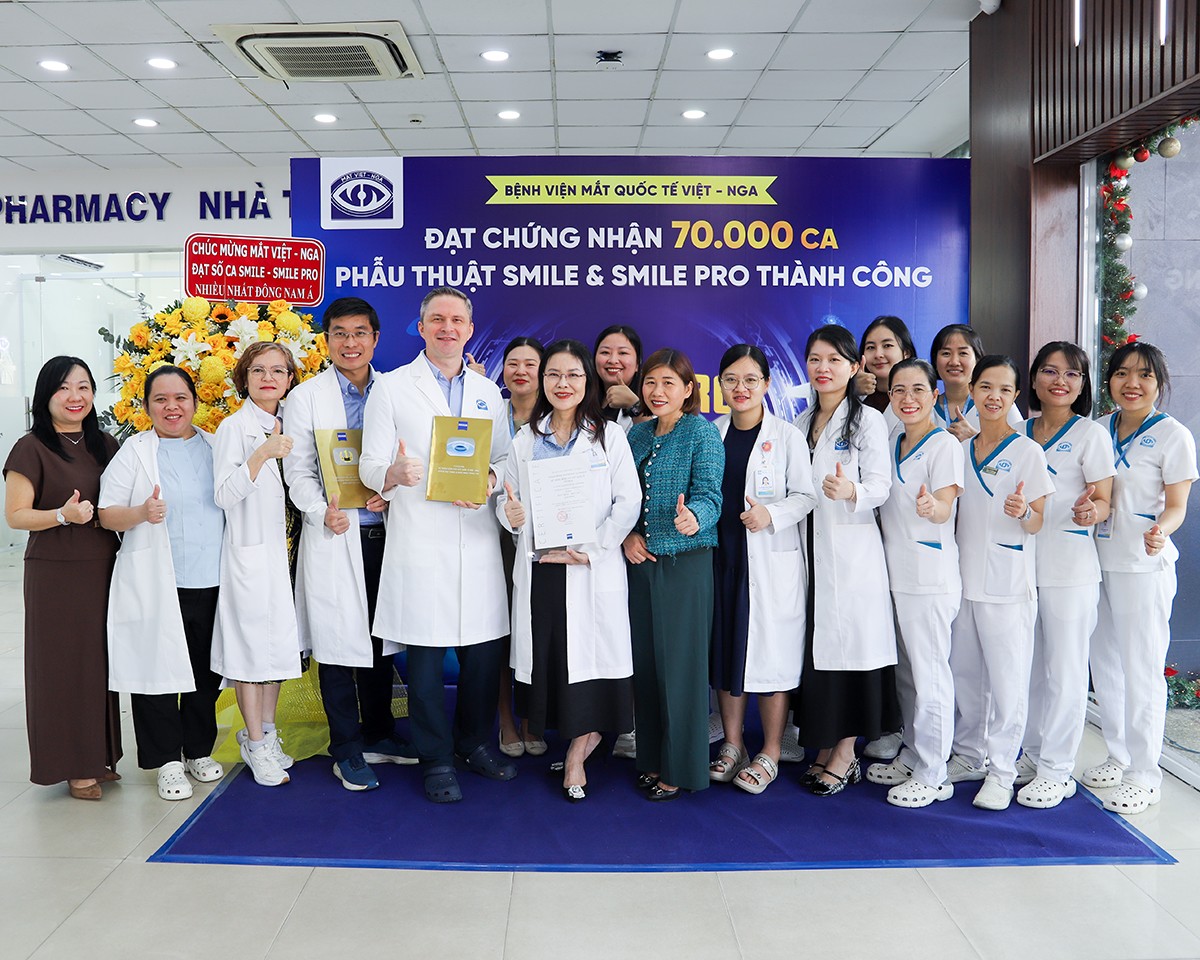Mắt Việt – Nga dẫn đầu Việt Nam về xoá cận Zeiss Smile® / Zeiss Smile® Pro - 2