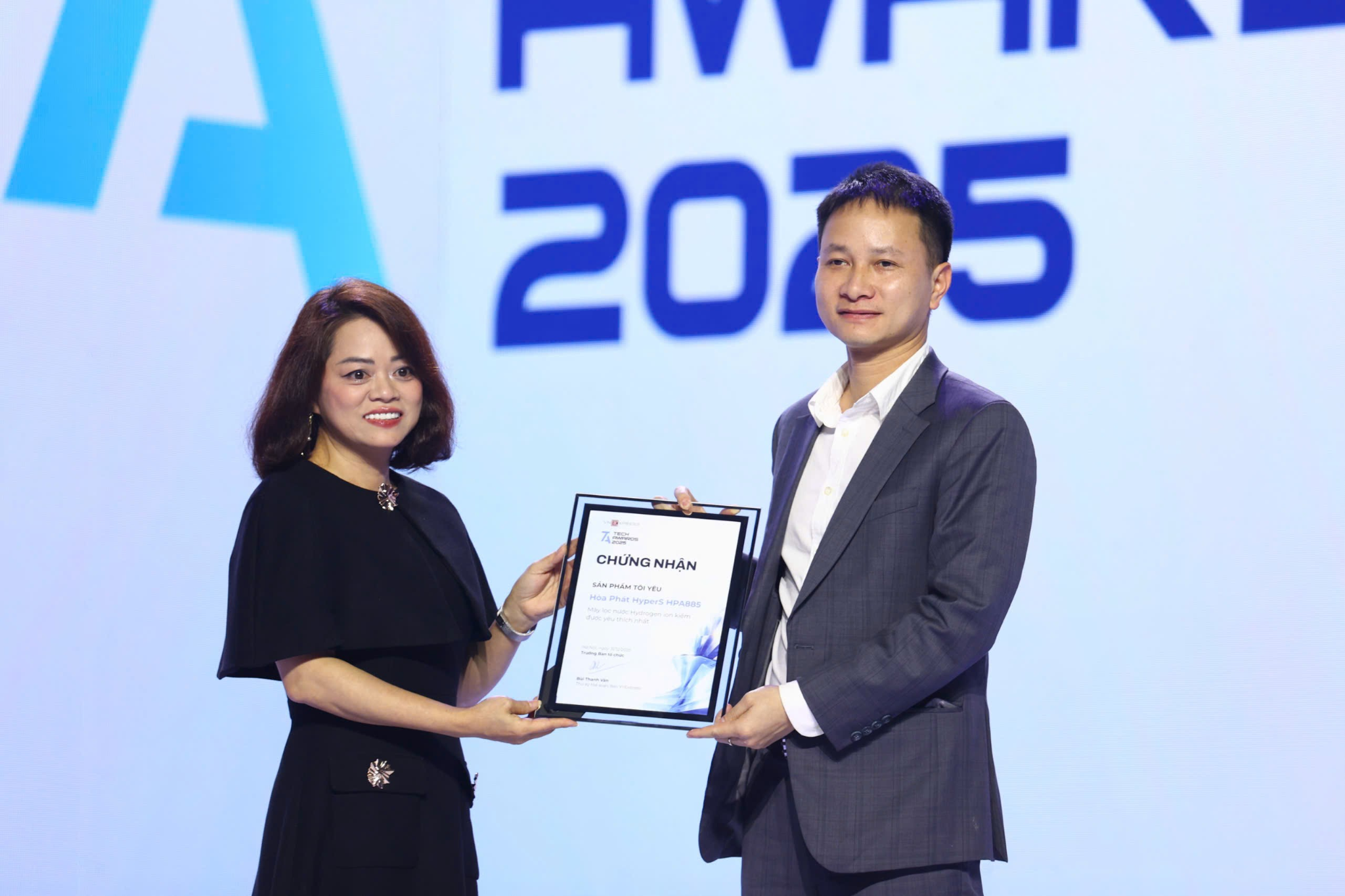 Điện máy Gia dụng Hòa Phát “ẵm” cú đúp tại Tech Awards 2025 - 3
