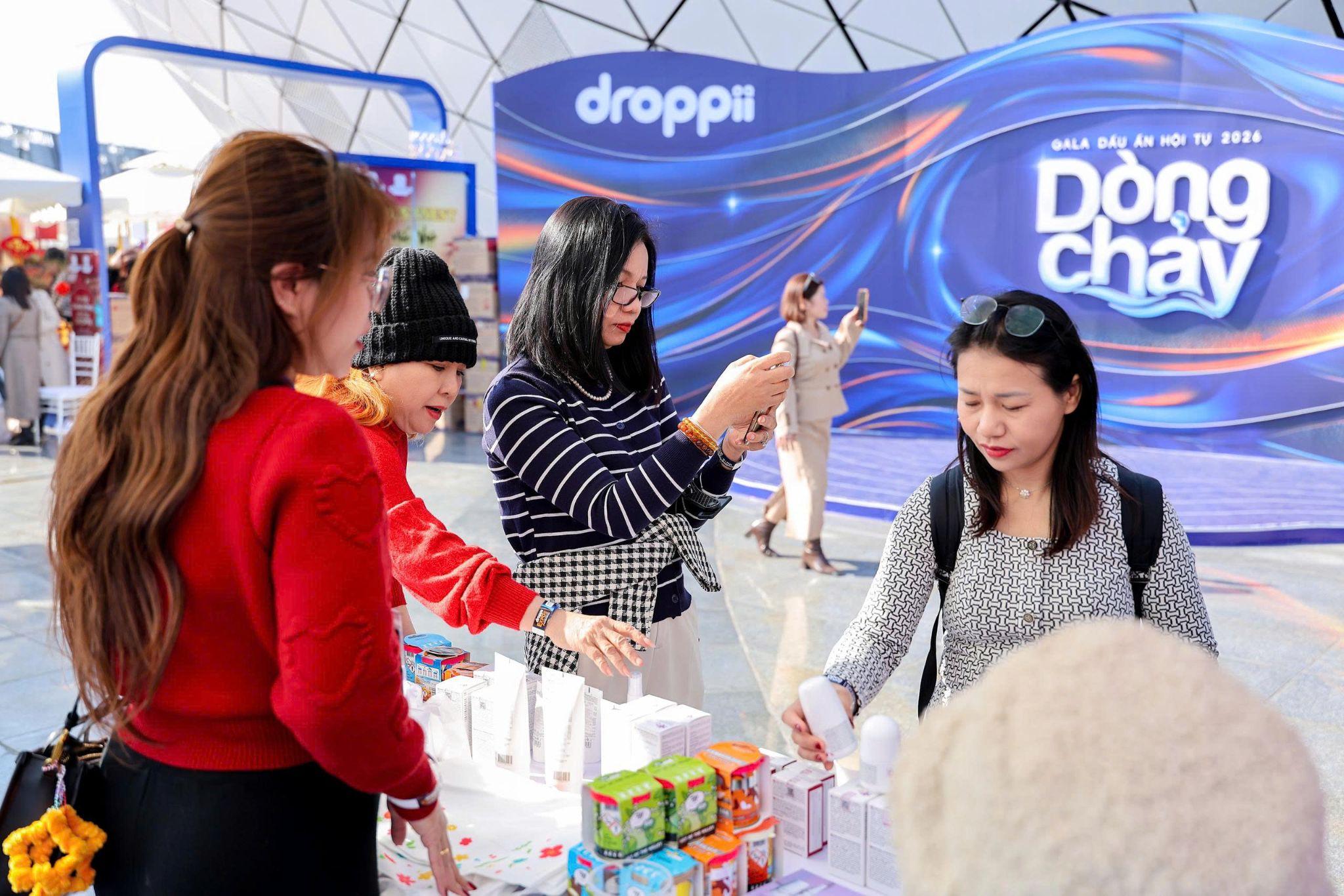 Droppii Expo 2026 sôi động đầu năm, thu hút hàng nghìn khách tham quan và mua sắm tại Hạ Long - 7