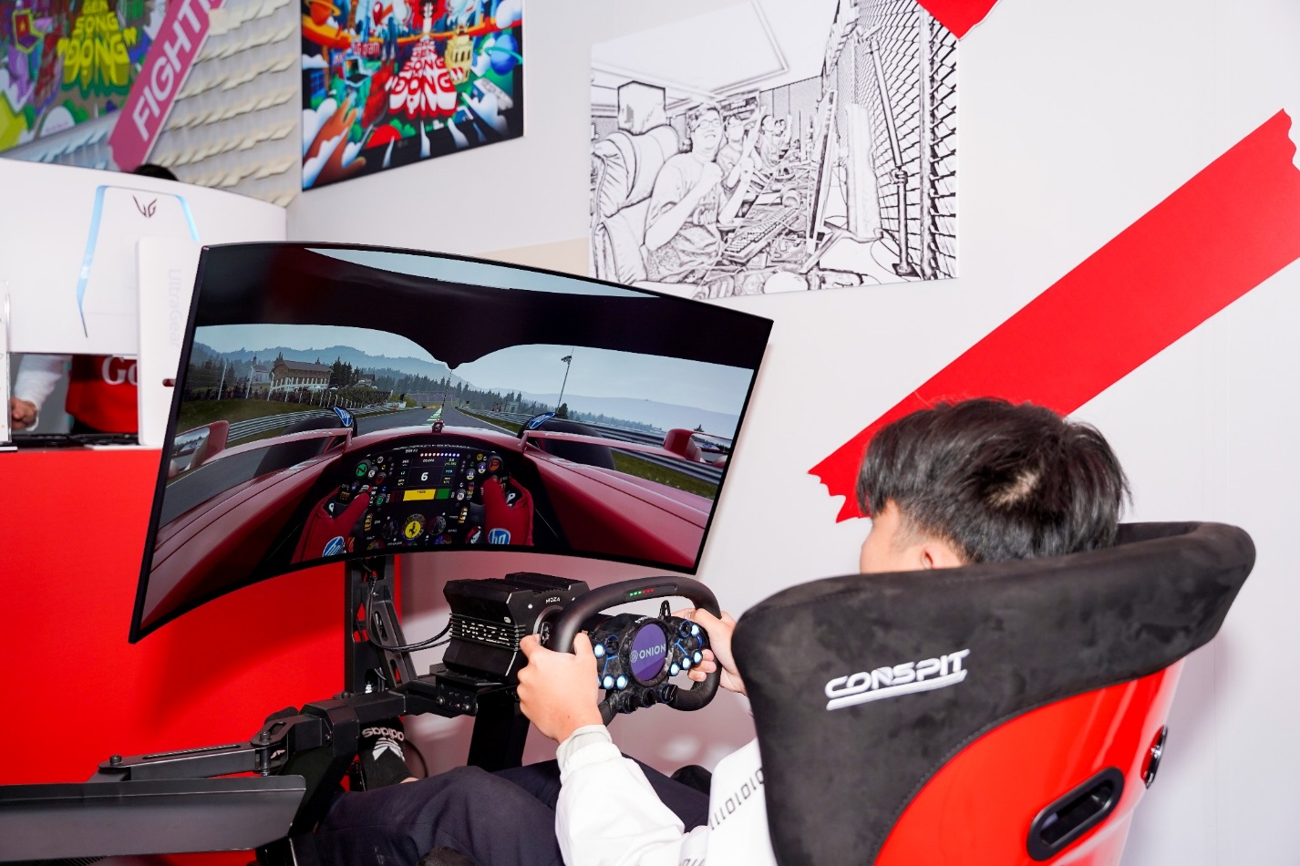 Giới trẻ tương tác với công nghệ đỉnh cao từ LG tại Lễ hội Thiết kế Sáng tạo Hà Nội 2026 - 3