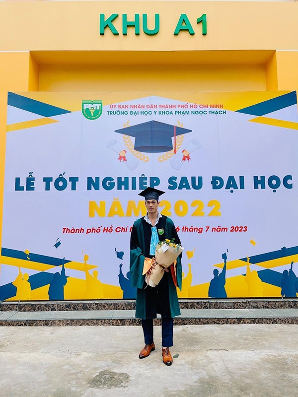 Bác sĩ Huỳnh Tấn Đạt: Thẩm mỹ vừa là duyên vừa là lựa chọn - 4