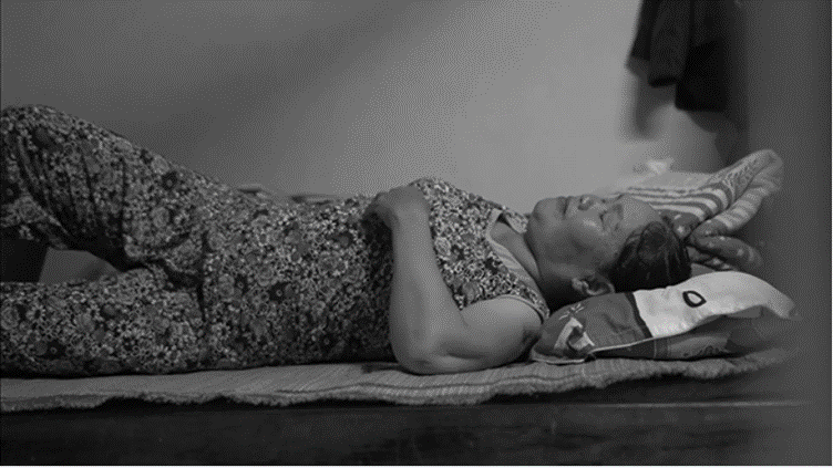 Sắm giường xịn nệm êm, đau lưng hỏng khớp diễn ra như thường. Đọc ngay để biết nguyên do - 2