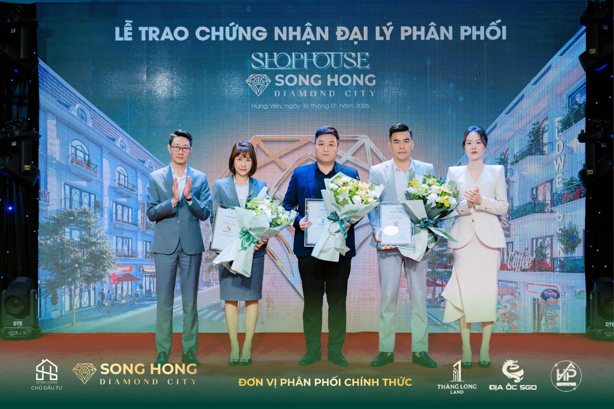 Song Hong Diamond City: Rộn ràng chợ Tết nông sản, bùng nổ tiềm năng đầu tư shophouse - 2