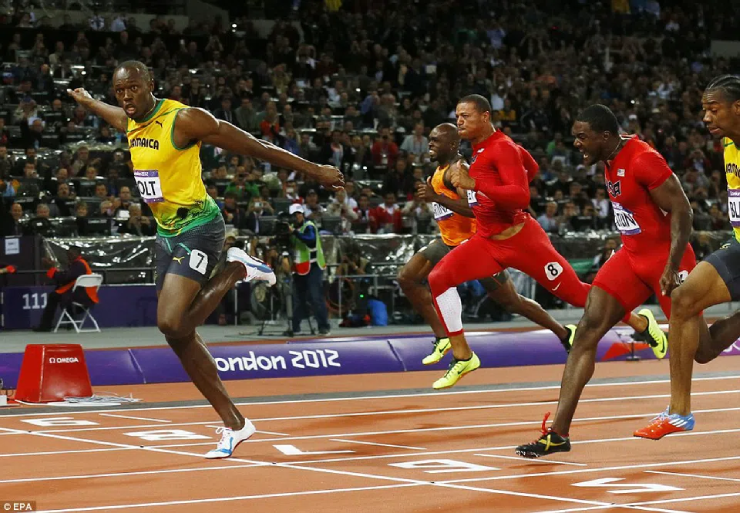 Choáng "Tia chớp" Usain Bolt muốn trở lại thi đấu ở Olympic 2028 - 2