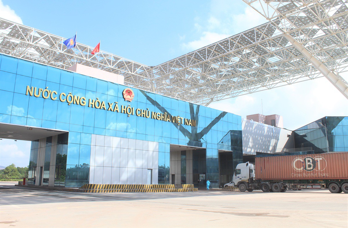 Vinhomes Golden Avenue hưởng lợi ra sao từ mô hình cửa khẩu thông minh tại Móng Cái? - 1