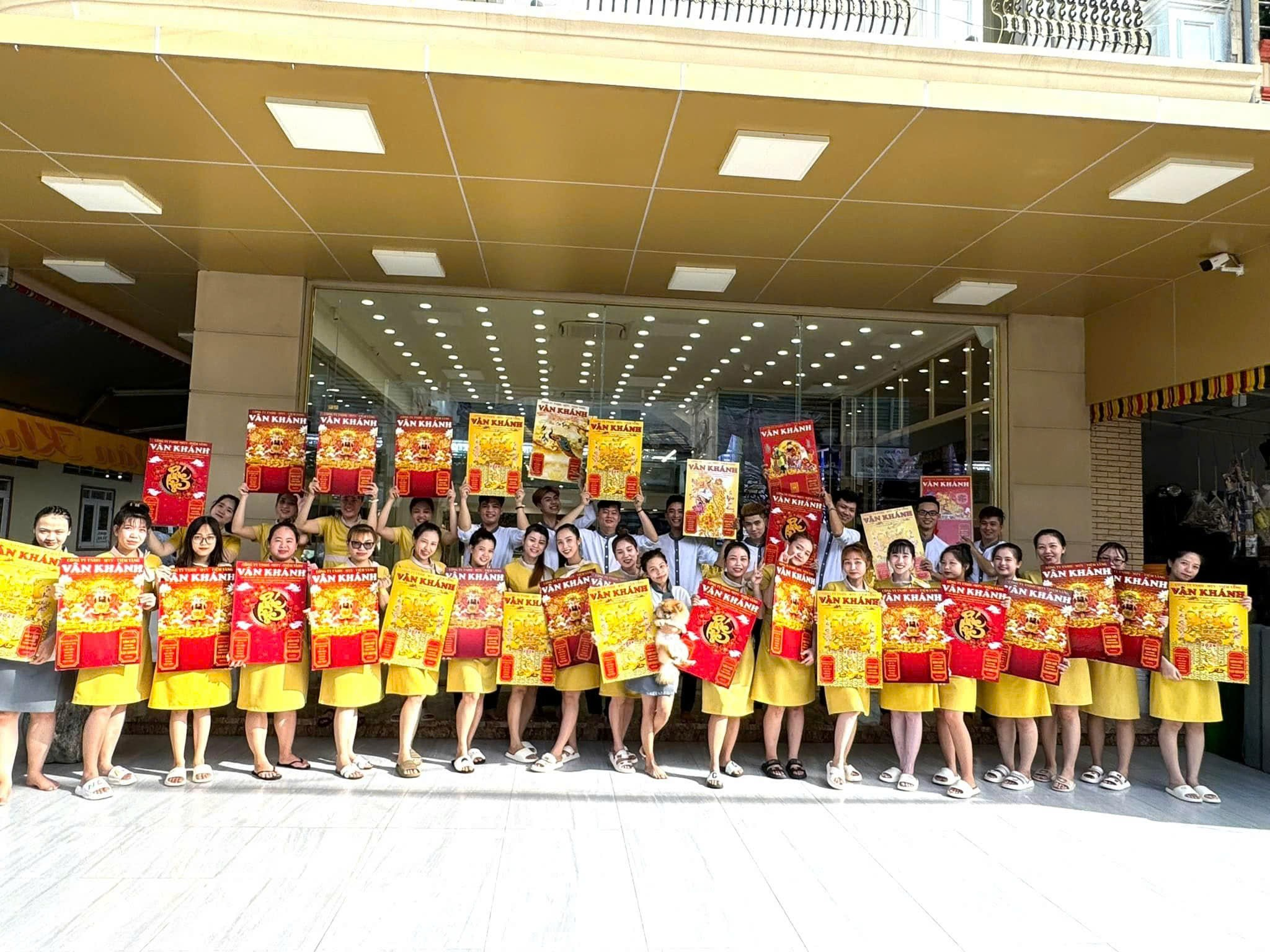 Vân Khánh Silver Gems chung tay cùng địa phương trong các chương trình vì cộng đồng - 6