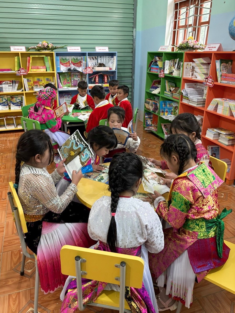 Honda Việt Nam triển khai chương trình trao tặng Thư viện Honda và Phòng máy tính cho học sinh Tiểu học - 2