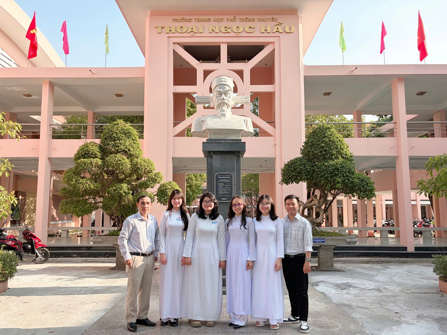 Ngôi trường miền Tây ghi dấu ấn tại cuộc thi Tiếng nói Xanh - 1