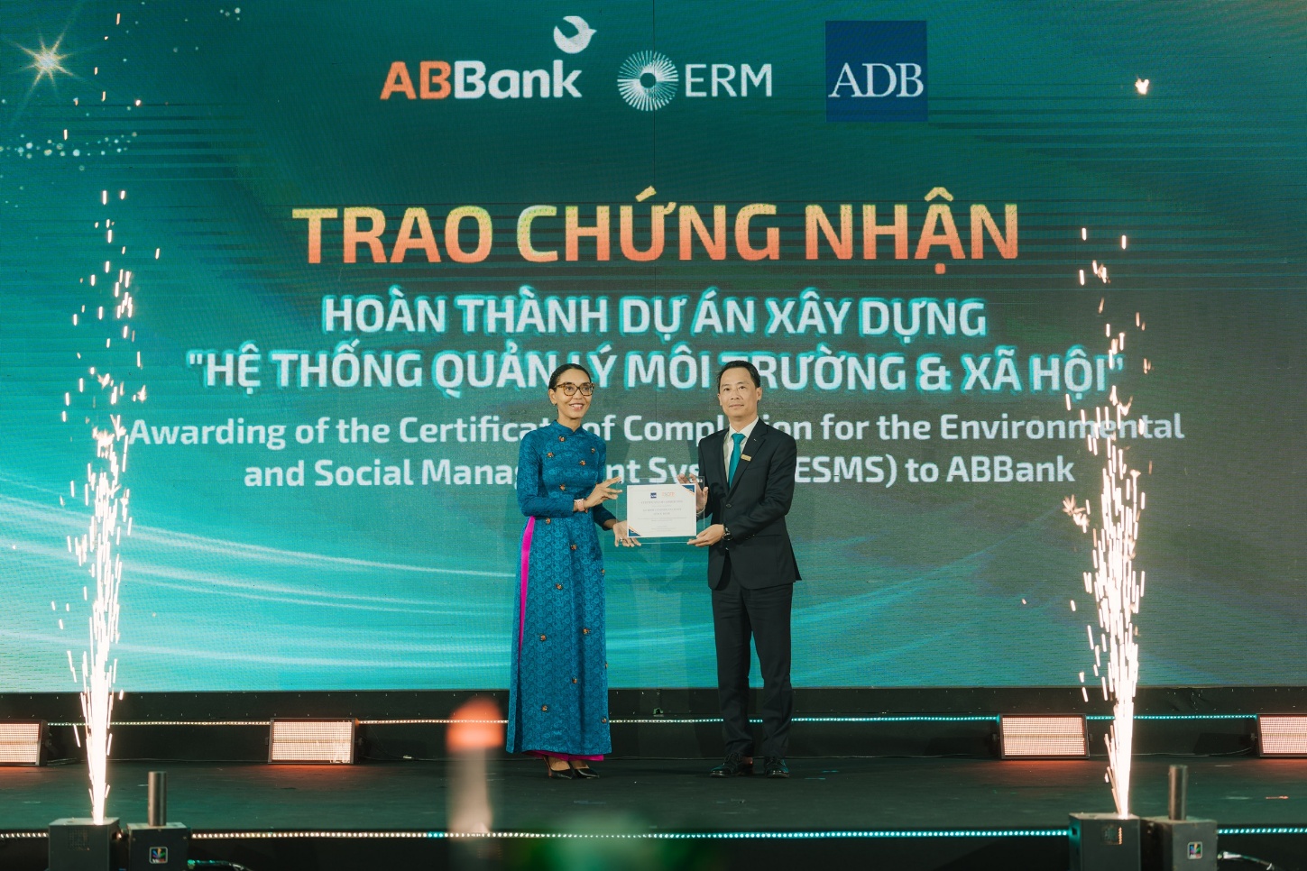 ABBank ra mắt nhận diện thương hiệu mới: Tiếp nối triết lý phụng sự khách hàng và cộng đồng - 5