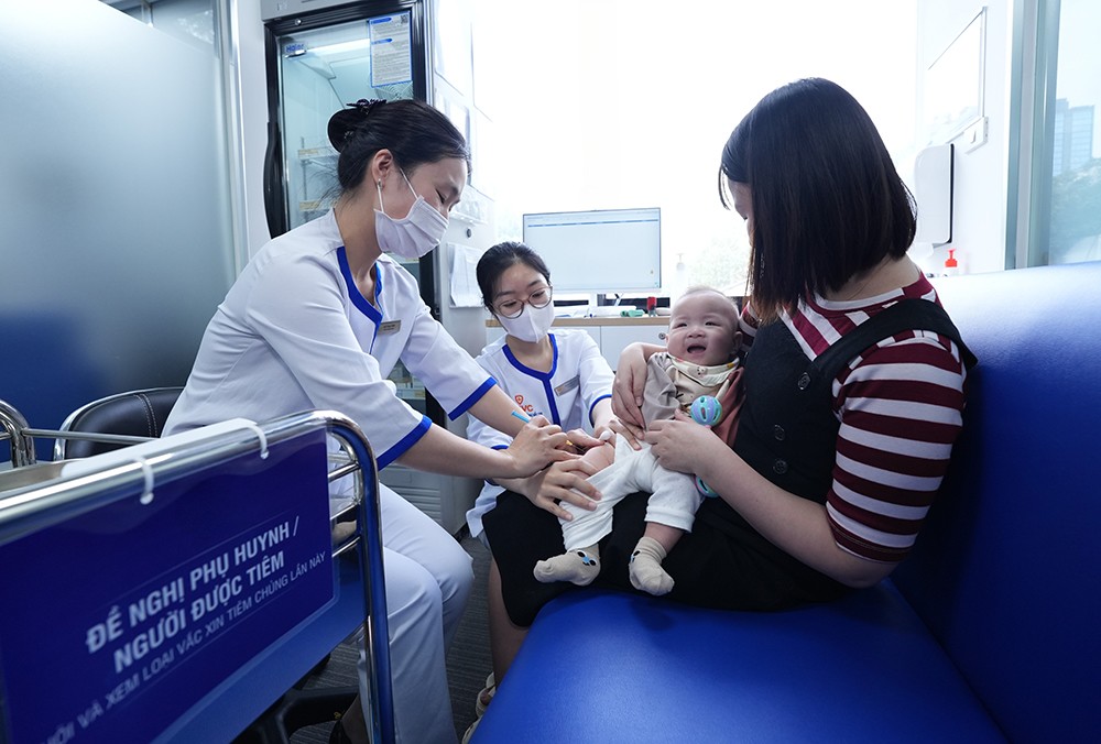 Gánh nặng RSV ở trẻ dưới 1 tuổi và lợi ích của việc tiêm chủng phòng ngừa sớm - 5