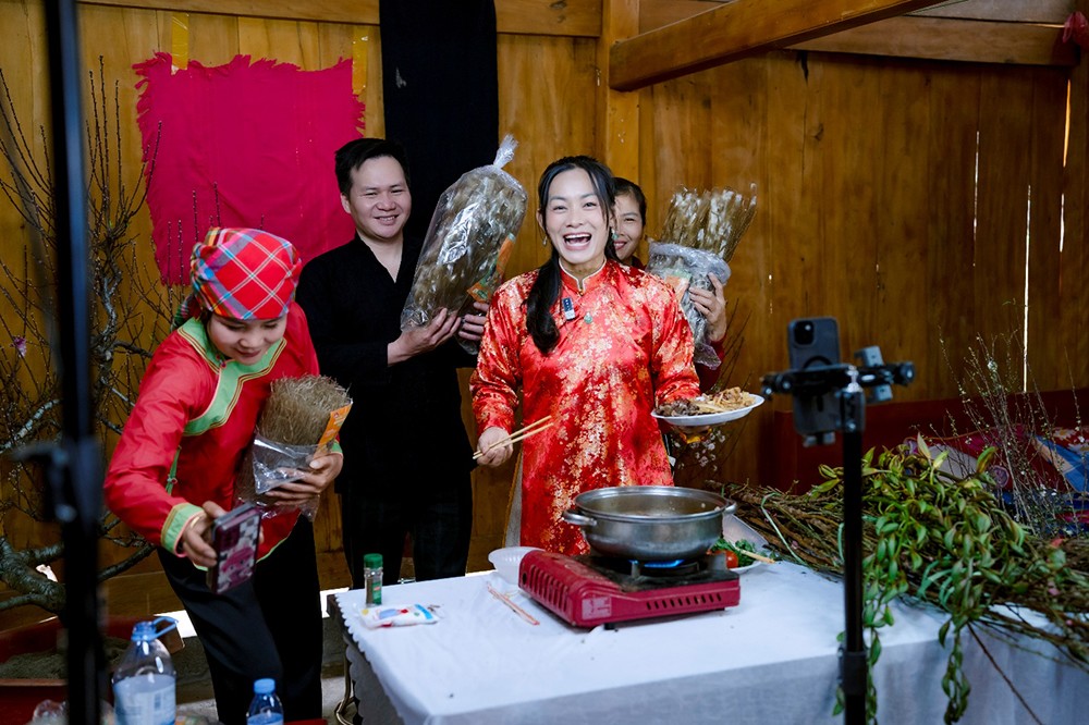 Lai Châu và TikTok Shop phối hợp khởi động mô hình xã thương mại điện tử “Bình Lư Vươn Mình” - 4