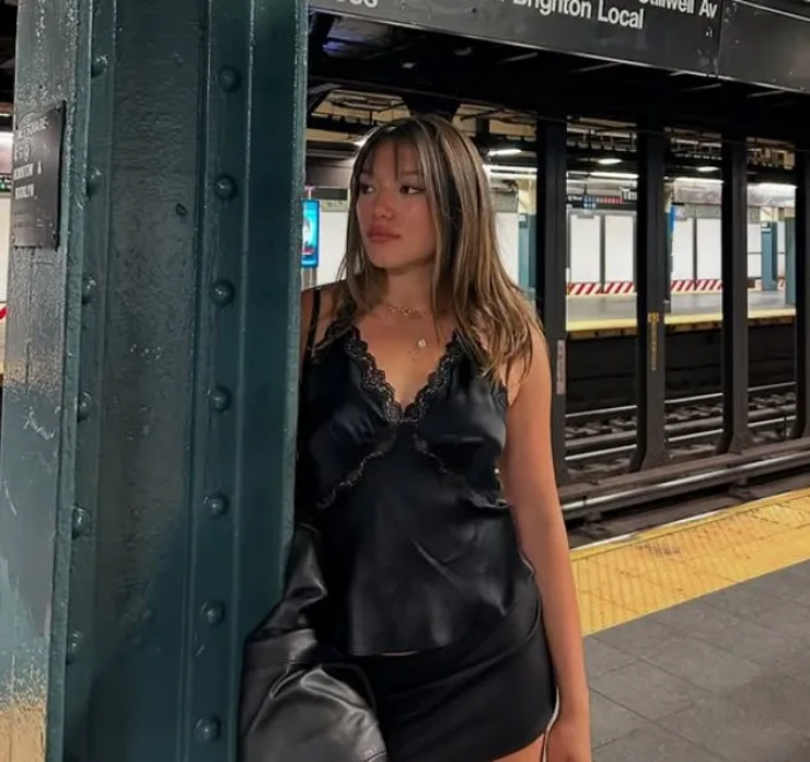 "Trai tài gái sắc" đẹp như mơ của tuyển Anh, hứa hẹn gây sốt Olympic mùa đông - 1