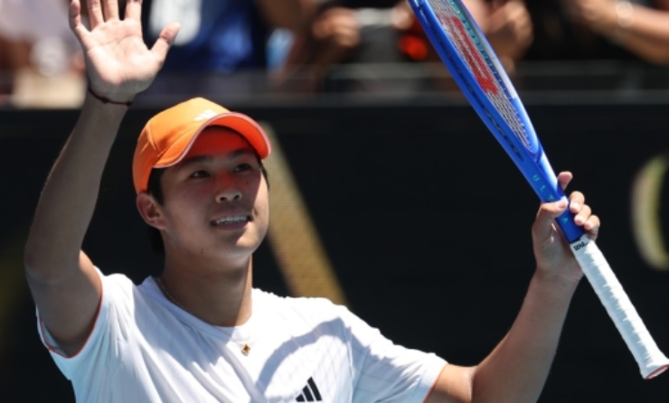 Sao tennis gốc Việt Learner Tien kiếm 92 tỷ đồng vẫn muốn ở với bố mẹ - 2