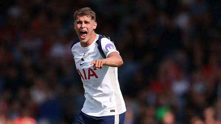Tin mới nhất bóng đá tối 8/2: Liverpool để mắt trung vệ Van de Ven - 1