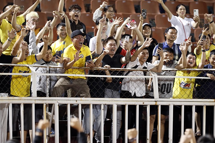 CLB Thanh Hóa đăng ký cựu thủ môn U23 Việt Nam đá tiền đạo, vỡ òa hạ đội Công an TP.HCM - 8