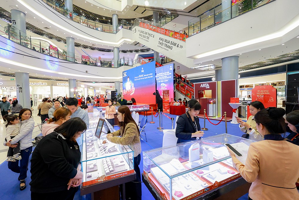 Rước lộc Thần Tài cùng PNJ với cơ hội sở hữu xe Mercedes-Benz - 1