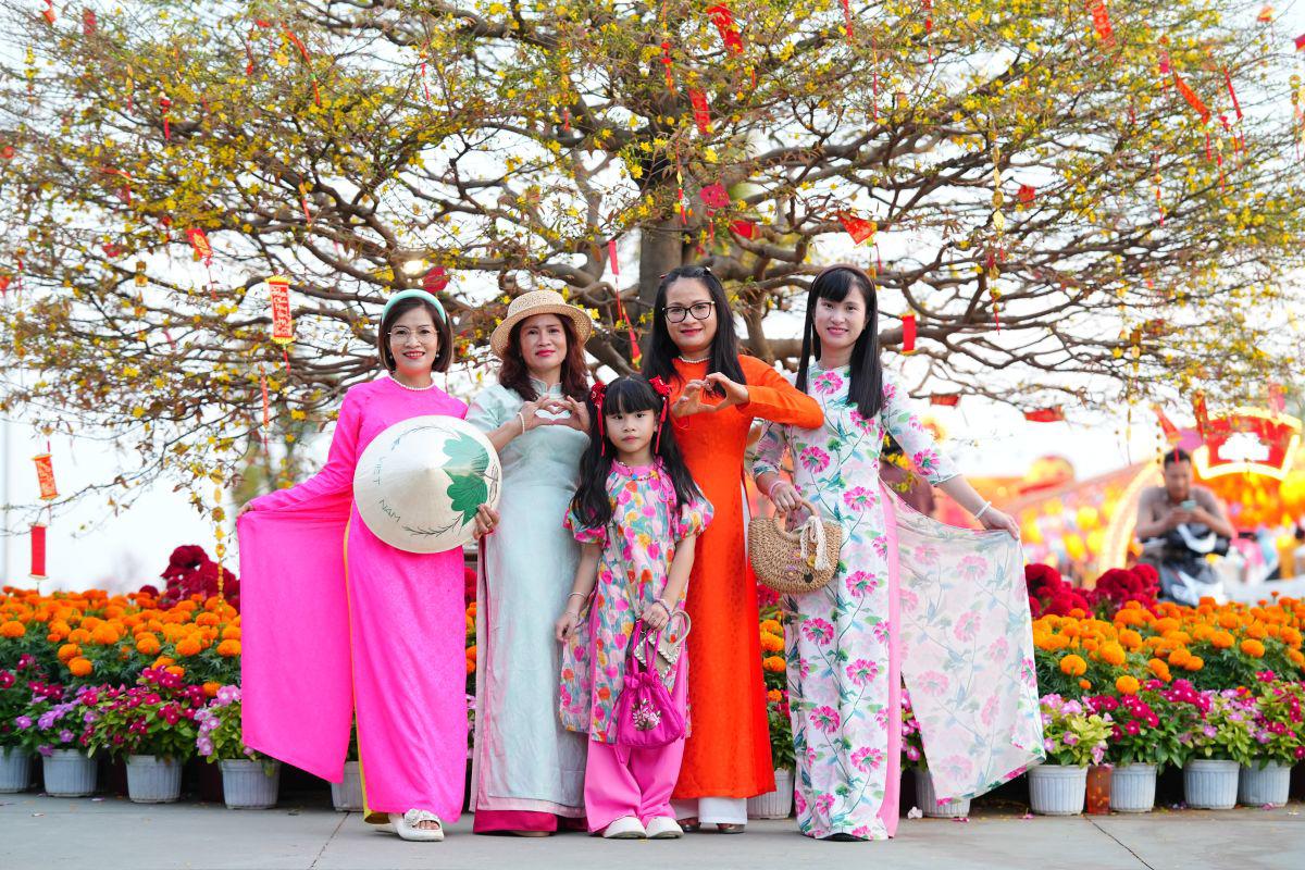 Một ngày du xuân Cần Giờ, trọn niềm vui cho cả gia đình, vẹn ký ức cho nhiều mùa Tết - 5