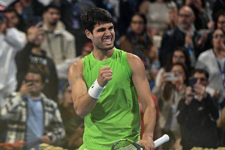 Tennis đỉnh cao thế giới: Alcaraz - Sinner ra oai, Medvedev đấu Tsitsipas - 1