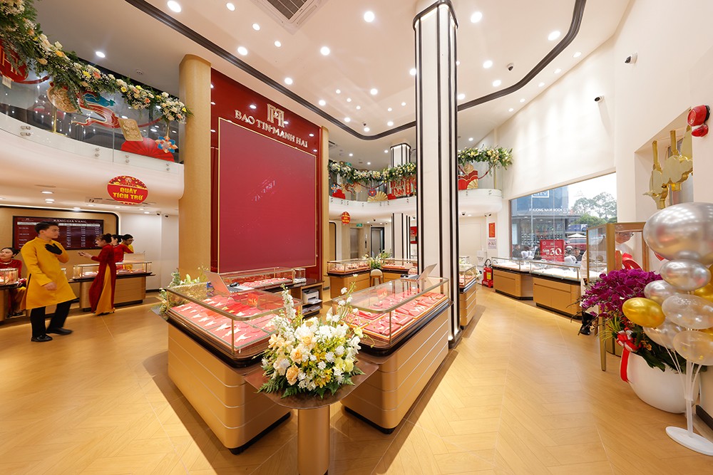 Khai trương cửa hàng lớn nhất của Bảo Tín Mạnh Hải tại Hồ Chí Minh - 2