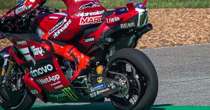 Đua xe MotoGP, Thai GP: Aprilia lập kỷ lục mới, Ducati kết thúc 88 chặng trong top 3 - 4