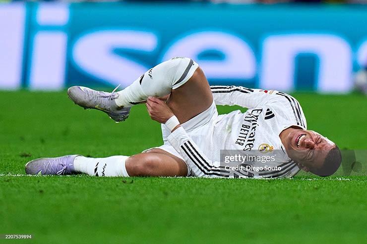 Real Madrid chính thức thông báo về chấn thương Mbappe, lo ngại trước World Cup - 2
