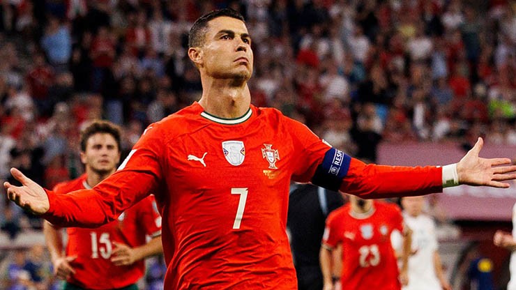 Ronaldo chấn thương vẫn mặc định dự World Cup, ĐT Bồ Đào Nha lo "chấp người" - 3