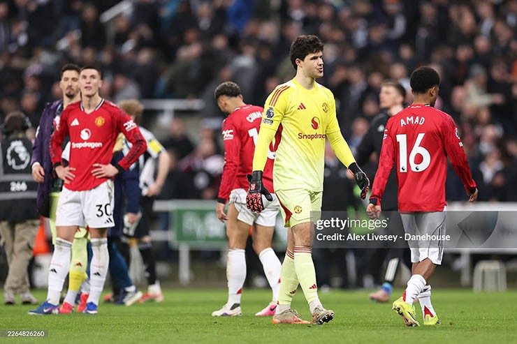 Đua vé C1 nghẹt thở: MU đứt chuỗi bất bại, Liverpool - Chelsea có vượt lên? - 2
