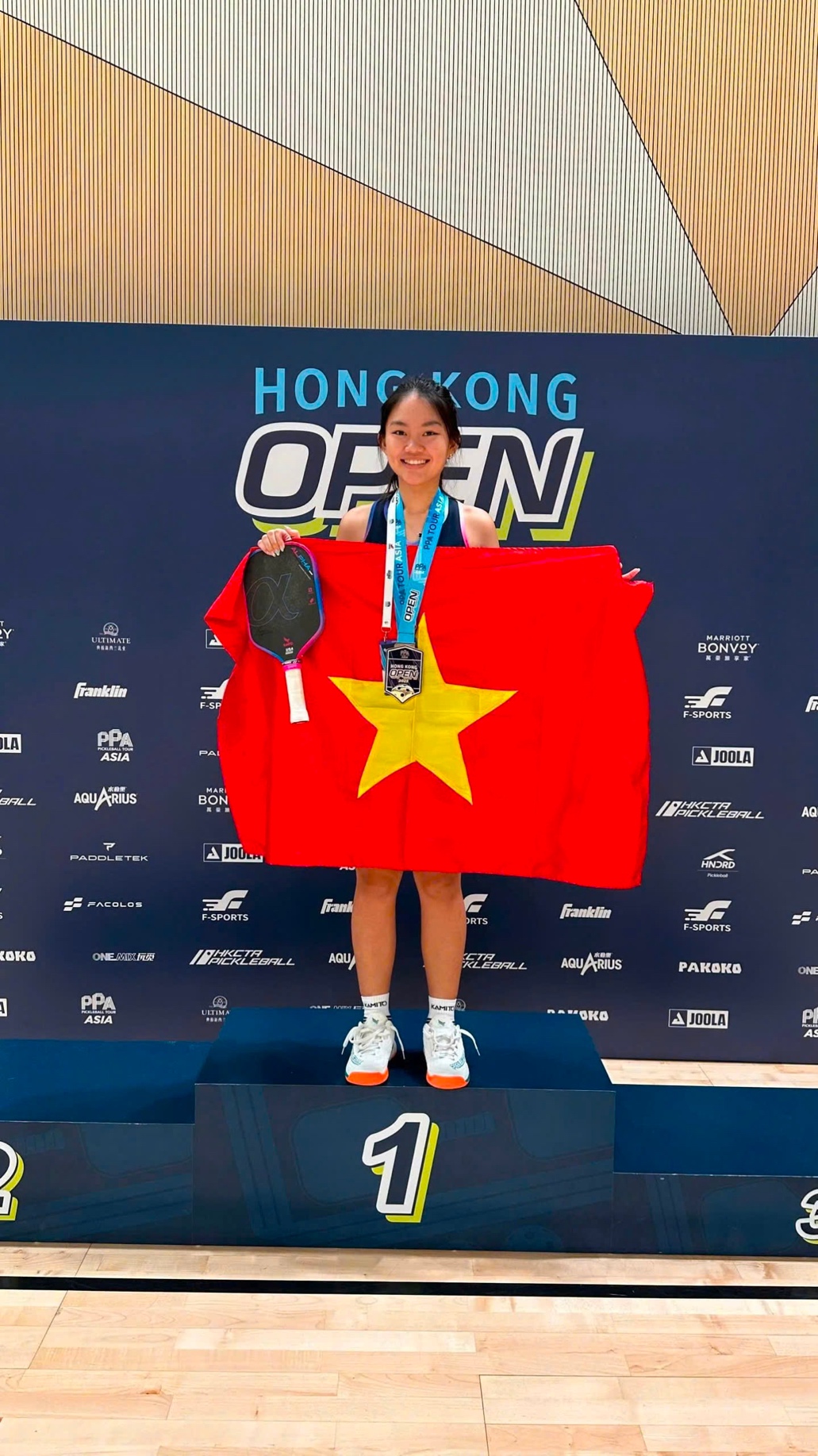 Hoa khôi pickleball Jolie Lam giành “mưa” danh hiệu trong năm 2025 - 4